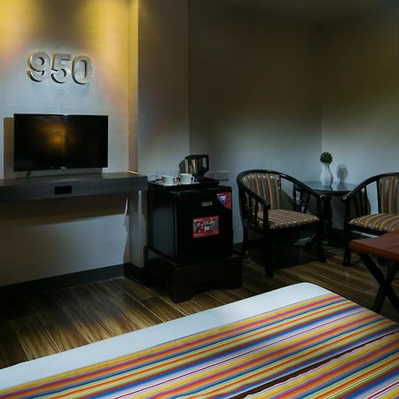 950 Condotel Angeles Esterno foto